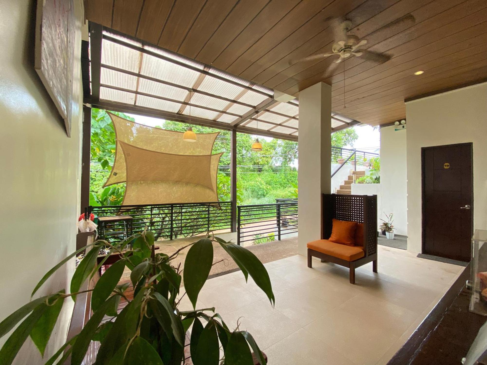 Vela Terraces Hotel Coron Exteriér fotografie