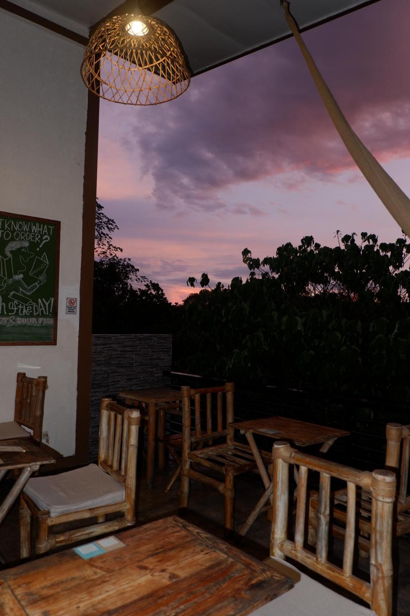 Vela Terraces Hotel Coron Exteriér fotografie