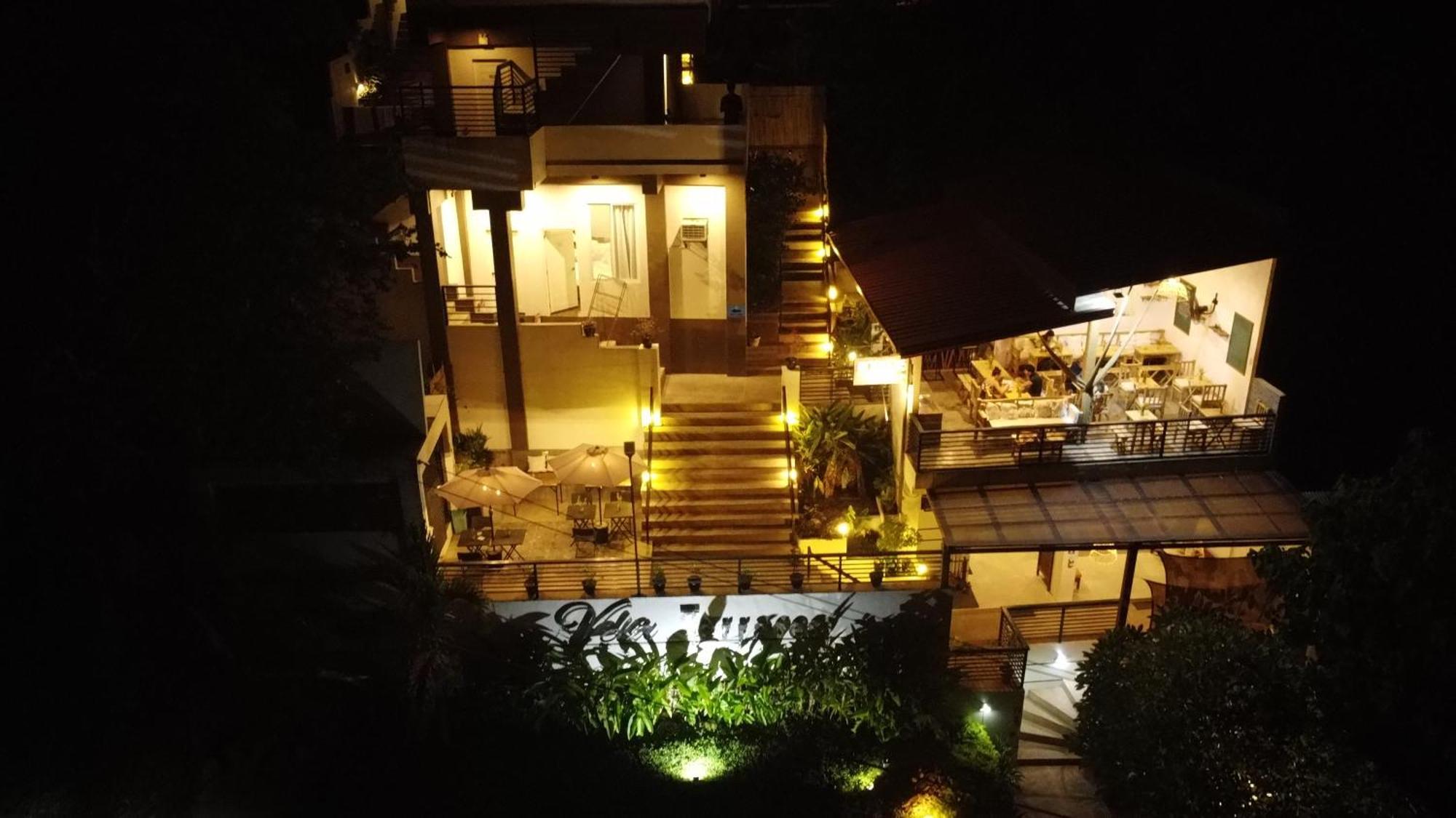 Vela Terraces Hotel Coron Exteriér fotografie
