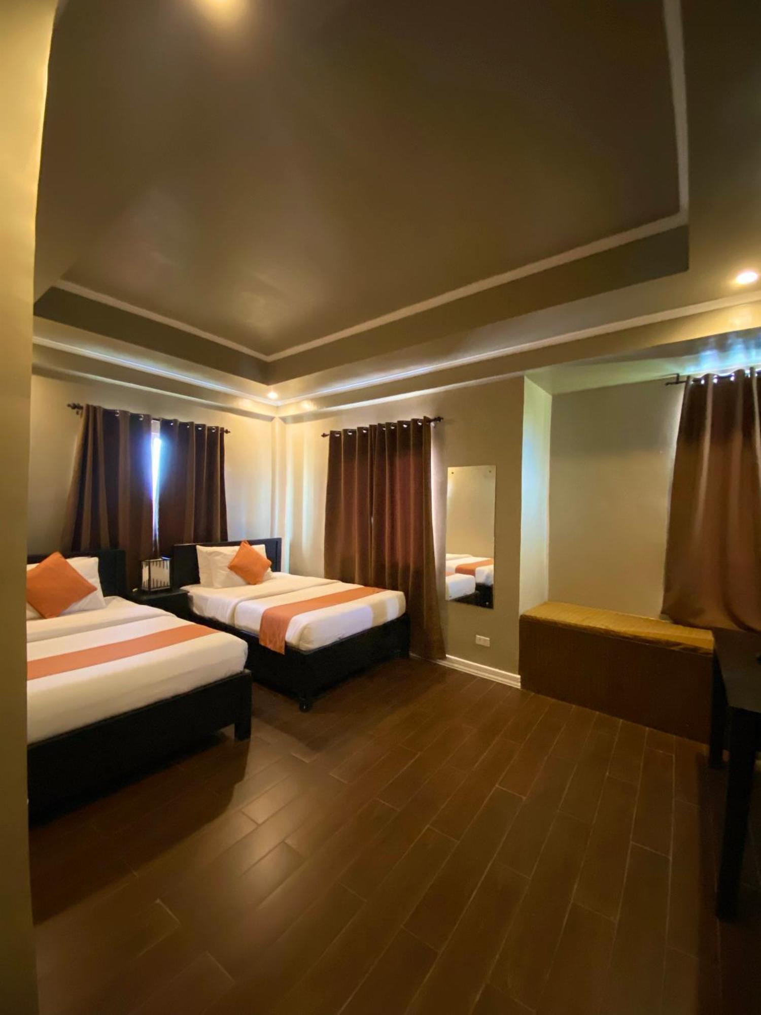 Vela Terraces Hotel Coron Exteriér fotografie